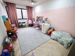 Blk 936 TAMPINES PALMSPRING (Tampines), HDB 5 Rooms #624125641